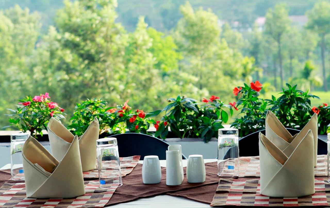 Gruenberg Tea Plantation Haus Bed & Breakfast Munnar Exterior foto
